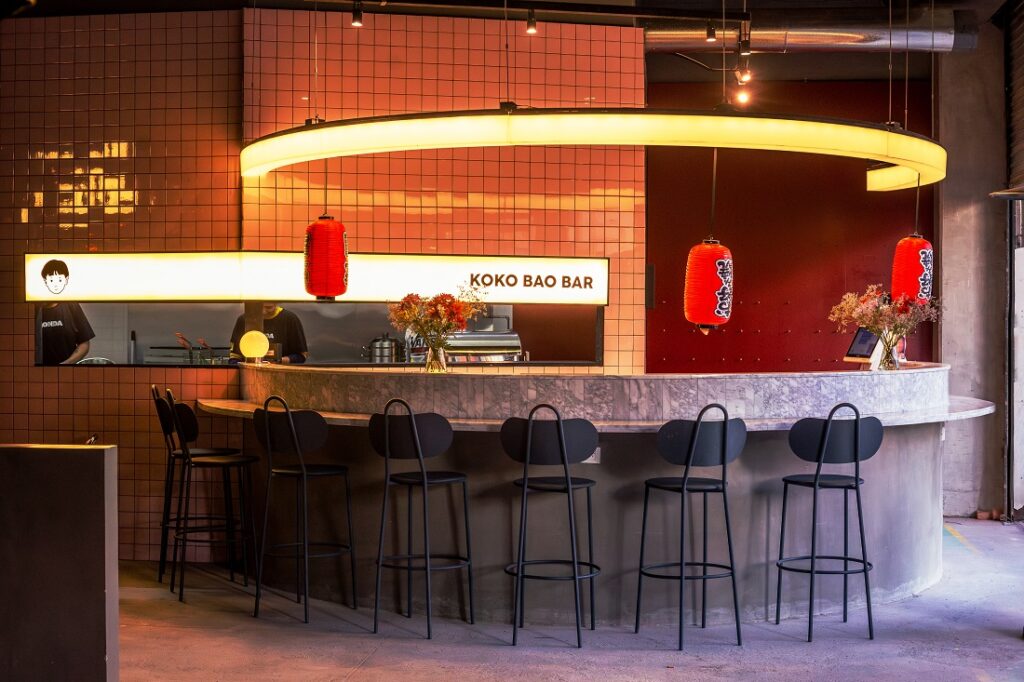 Ronda: nuevo patio de comidas en el DOT - sebarios.com.ar