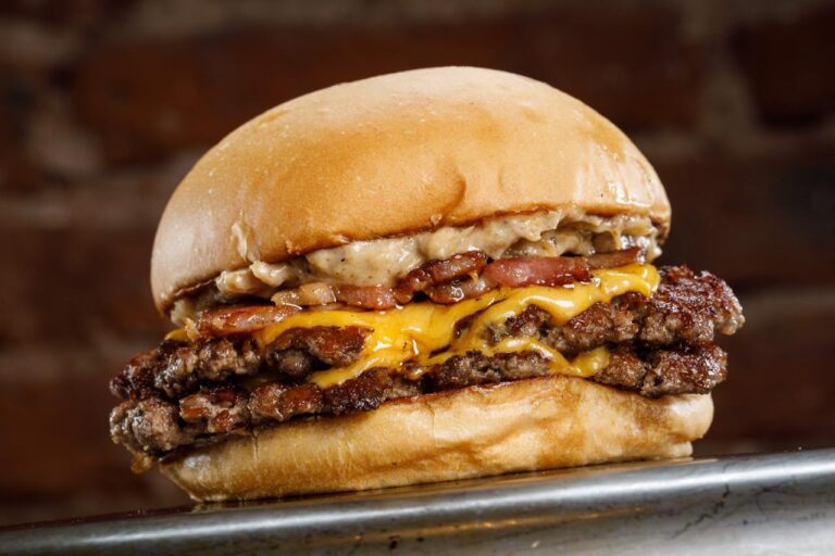 Bacon Cheeseburger