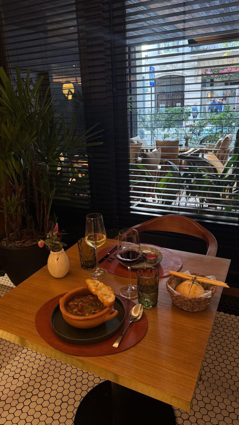 casa lucia cantina