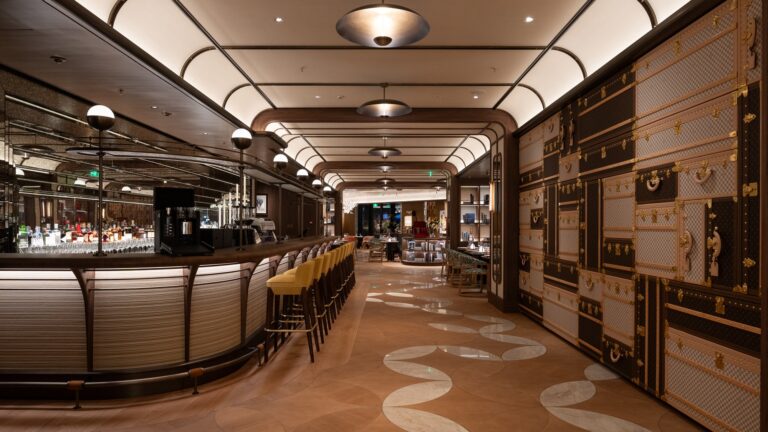 Lous Vuitton The Louis