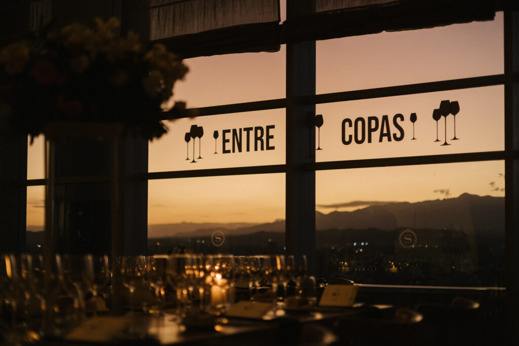 entre copas