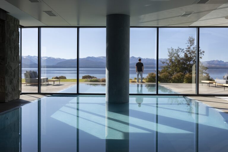 radisson blu bariloche hotel