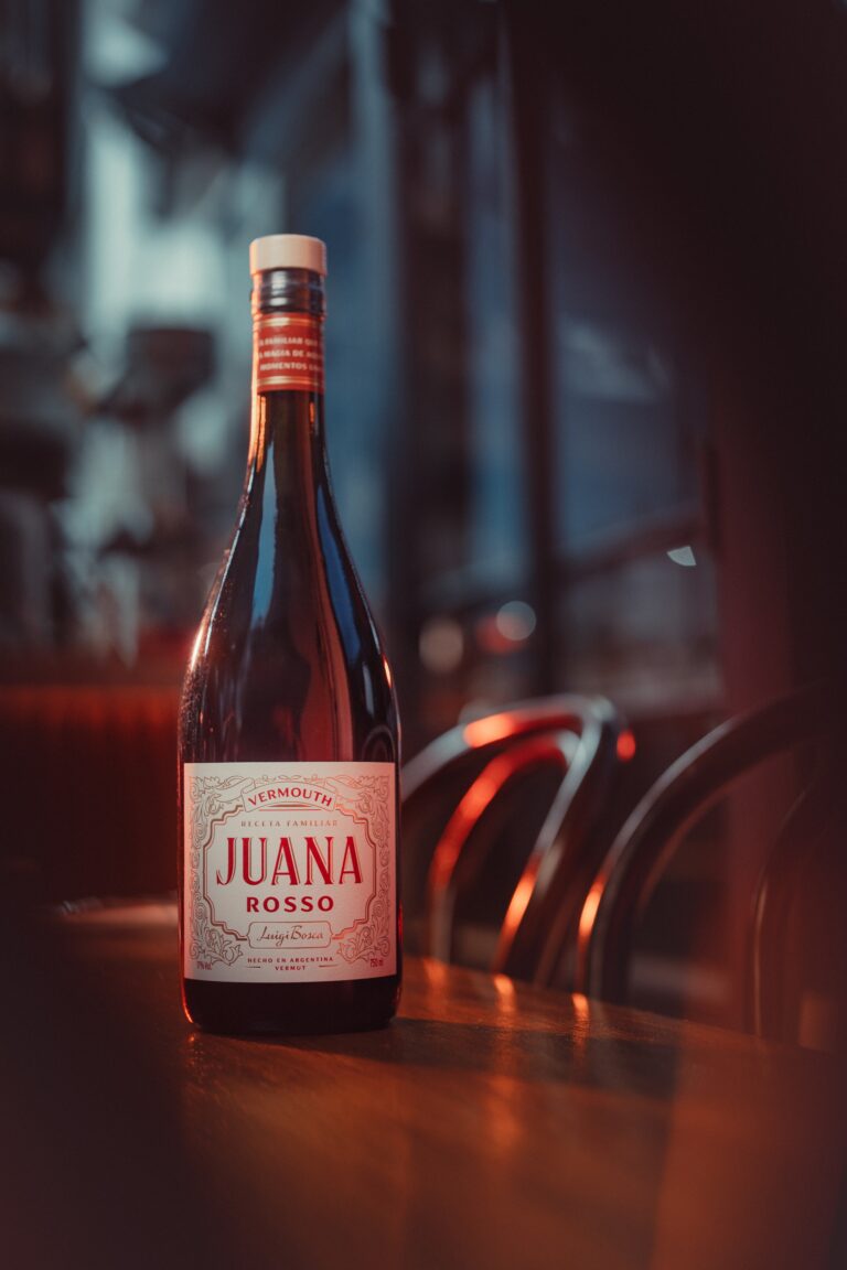vermouth juana luigi bosca